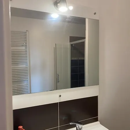 Charmant Studio - 29M2 - Renove Avec Terrasse Apartment *